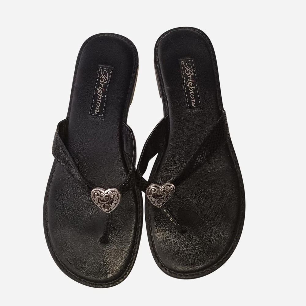 Black Brighton flip flops with silver heart-shaped embellishments sz 8